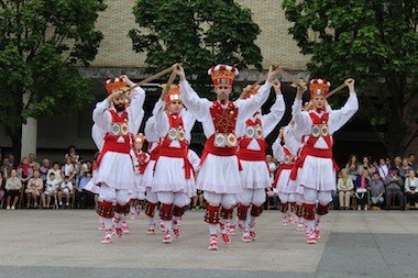 Euskal Jaiko argazkiak "mediatekan" ikusgai