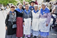 Euskal Jaiko dantza jaialdi ikusgarria hartu zuen atzo eguerdian Untzagak