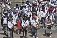 Euskal Jaiko dantza jaialdi ikusgarria hartu zuen atzo eguerdian Untzagak