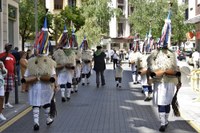 Euskal Jaiko dantza jaialdi ikusgarria hartu zuen atzo eguerdian Untzagak
