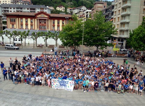 Euskararen aldeko olatu erraldoia