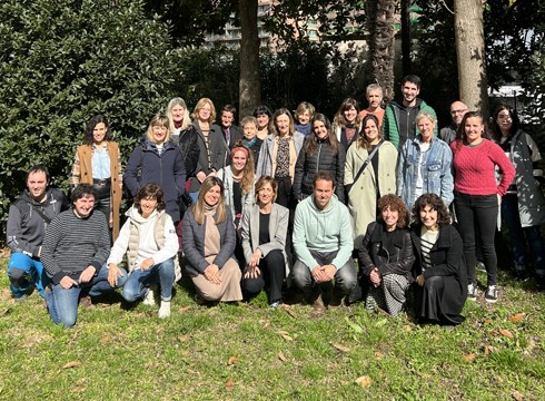 Euskararen biziberritzearen erronkak eta praktikak hizpide izan ziren atzoko MIntegian