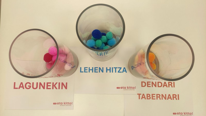 Euskaraz primeran! kanpainarekin izango da ...eta kitto! Udako Aukeren Azokan