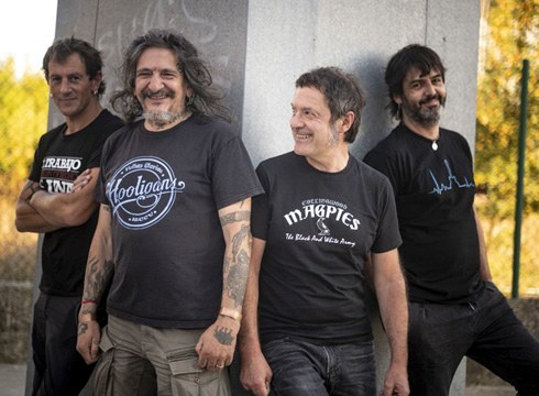 Evaristo, Reincidentes eta Puro Relajo Amañan joko duten musika taldeen artean