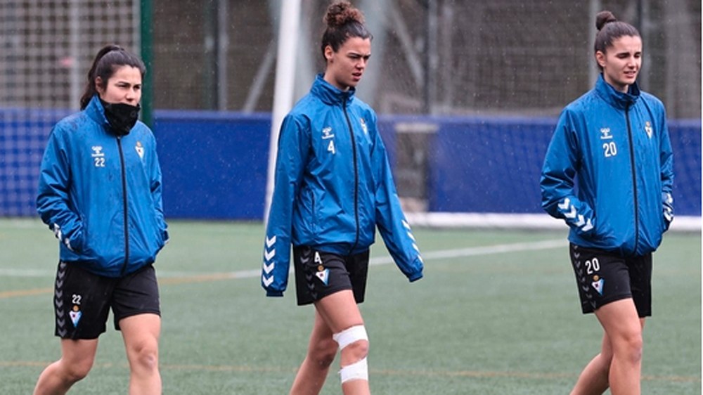 F Ligako emakumezkoen taldea gaur hasiko da zapatuko Valentziako partidua prestatzen
