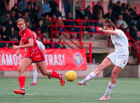 F Ligako SD Eibarrek gehiago merezi izan zuen Bartzelonan, azkenean berdintzeko