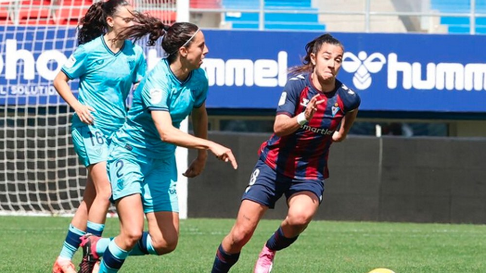 F Ligako Villarreal-Eibar partidurako bi lan-saio geratzen zaizkie eibartarrei