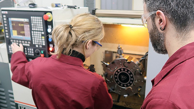 Fabrikazio mekanikoaren arloan enplegua sustatzeko programa jarri dute abian