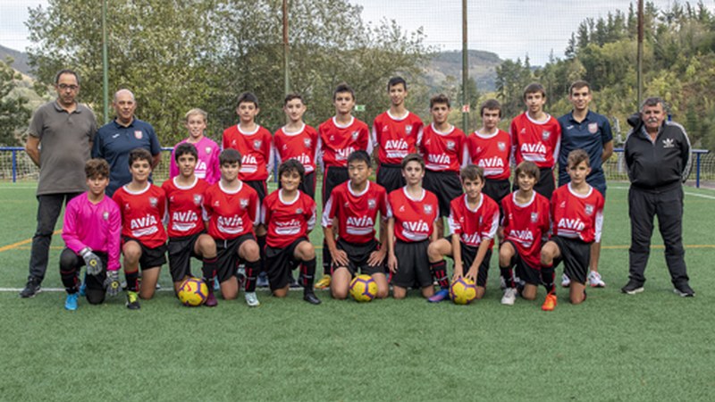Fernandok eta Pablo Vallek zuzentzen duten infantil mailako Urkik 5-4 irabazi zion Bergarari