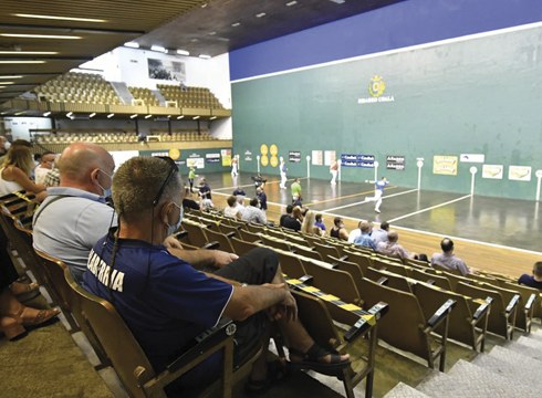 Foru Aldundiak 156.000 euro bideratuko ditu Debabarreneko kirol-ekipamenduak hobetzeko