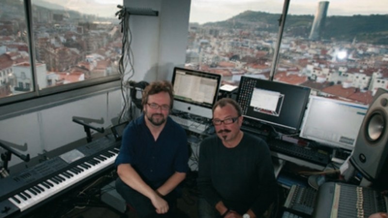 Fran Lasuen, musikaria: "Munduari so egiteko modua eskainiko dugu"