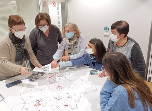 Frantsesa praktikatzeko bileretan parte-hartzeko izen-ematea zabalik dago