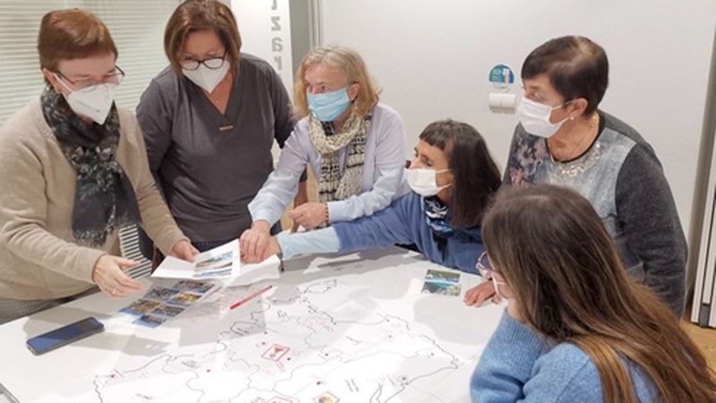 Frantsesa praktikatzeko bileretan parte-hartzeko izen-ematea zabalik dago