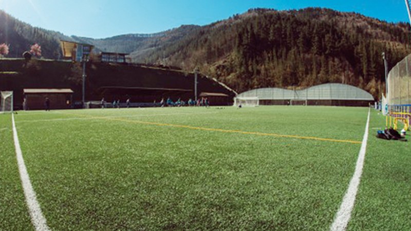 Futbol-zaletuen Liga torneoa inoiz baino parekatuago hasi