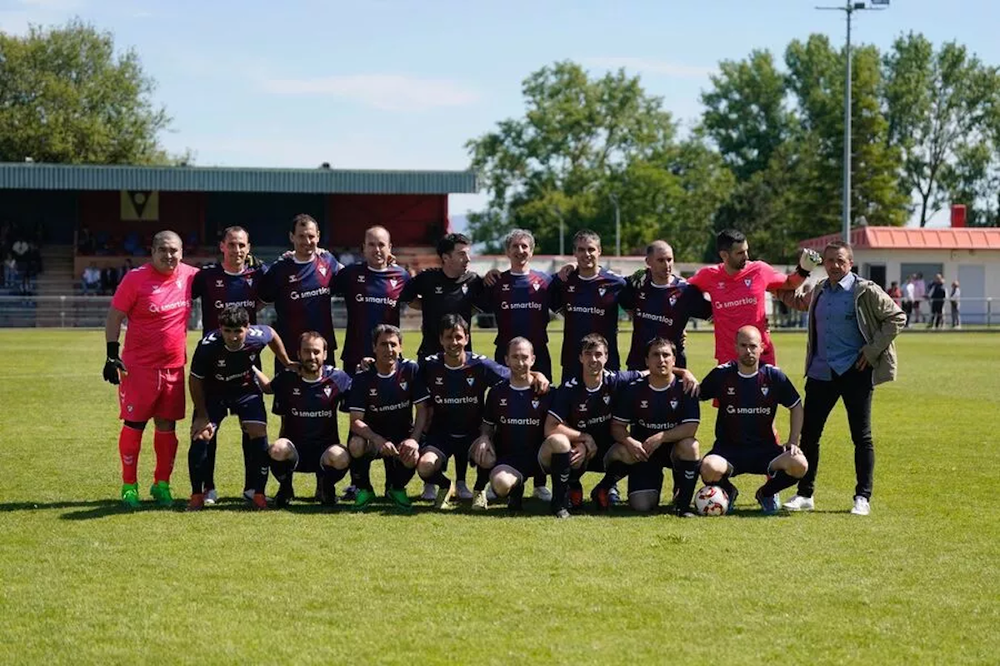 Futboleko mitoak elkartuko dira Areitiko kirol-hiria hurrengo asteburuan