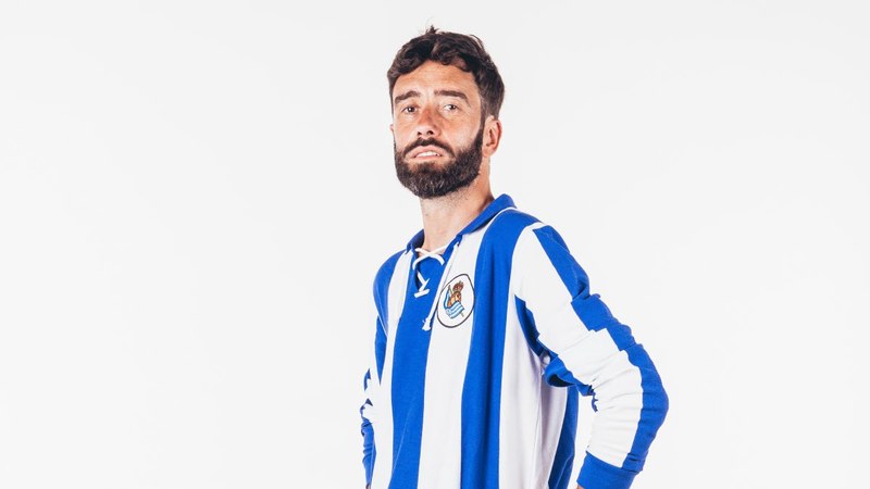 FutbolisTOC izeneko bakarrizketa eskainiko du bihar Zuhaitz Gurrutxaga futbolari ohiak