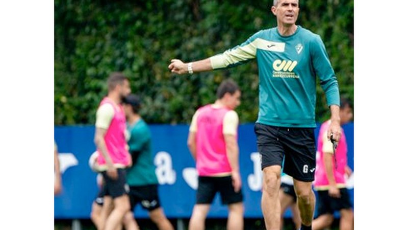 Gaizka Garitanok ez du Eibar KE-ren entrenatzaile izaten jarraituko
