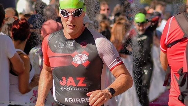 Gartzia-Ruiz familia bikain aritu da Zumaiako triatloian