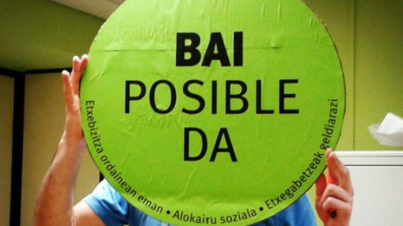 Gaur 12.00etan elkarretaratzea egingo da Kutxabank-en parean