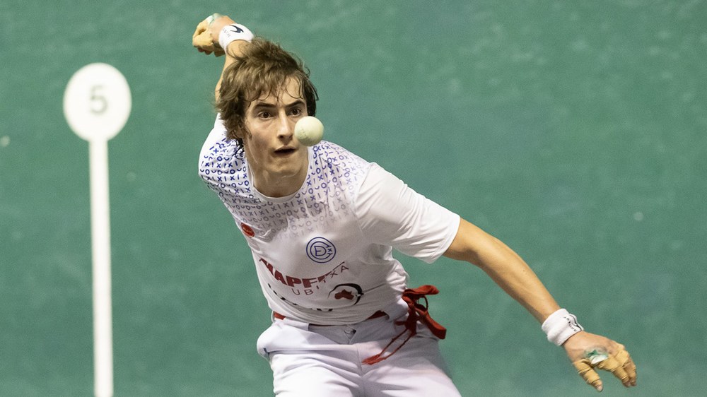 Gaur 20:30ean Ibarra-Agirresarobe bikoteak Azkoitiko ordezkariei egingo die aurre