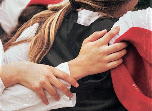 Gaur abiatuko da Udaberriko Euskal Jaia, “Jantzari. Tradizioa eta parekidetasuna” dokumentalaren proiekzioarekin