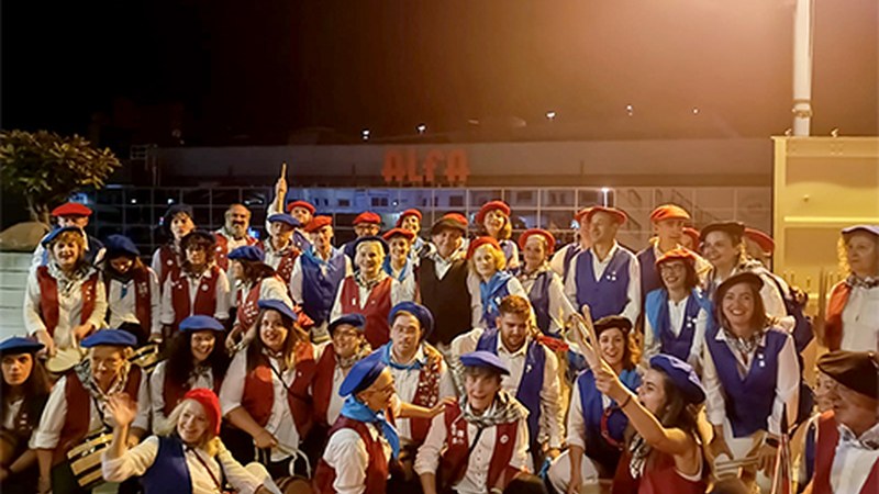 Gaur arratsaldean bueltatu behar dira danborradarako lagatako arropak