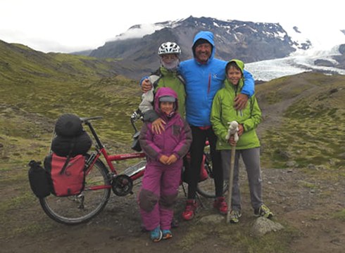 Gaur arratsaldean “Islas para viajar en bici”  ikus-entzunezkoa emango dute Portalean