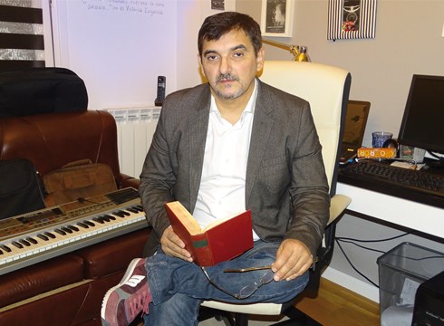 Gaur aurkeztuko dute "Che, Aitona!, las palabras enterradas" liburua (elkarrizketa)