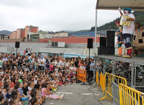 Gaur eguerdian aurkeztuko dituzte Amañako Jaiak
