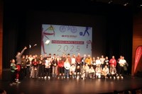 Gaur eguerdian banatu ditu 30. Eibarko Kirol Sariak ...eta kitto! astekariak