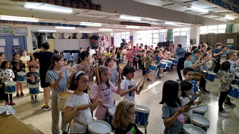 Gaur hasi dira San Juan jaietako danborradetan parte hartuko dutenen entseguak
