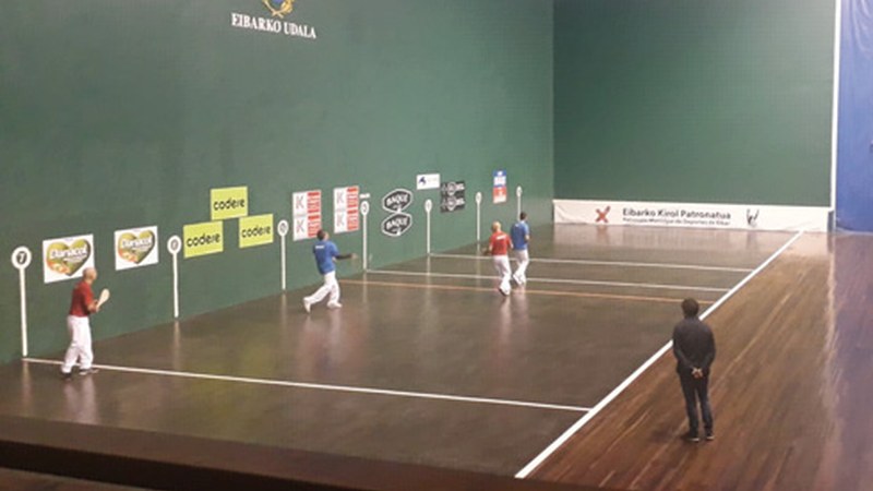 Gaur paleta gomako bi partidu hartuko ditu Astelena frontoiak