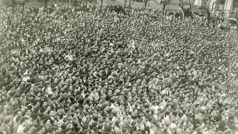 Gaur Patxi Juaristi Larrinagak II. Errepublikak Hego Euskal Herriko herrietan izan zuen eraginaz hitz egingo du Portalean