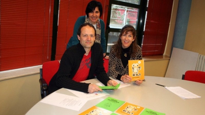 Gaur zabaldu dute Afariketan programarako izen-ematea