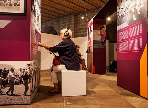 "Soka, Euskal Dantzaren Urratsetan" erakusketa, gaurtik aurrera Biharrian Dantzan-en ikusgai