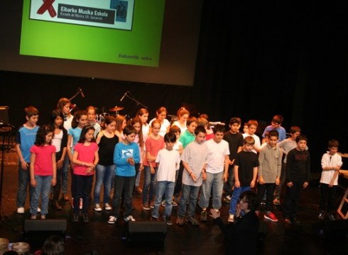 Gaurtik hasita arratsaldero saioa eskainiko dute musika eskolakoek