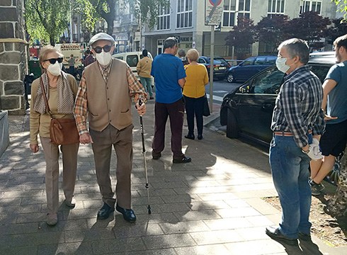 Gaurtik hasita, maskara erabili behar da bi metroak ziurtatu ezin direnean