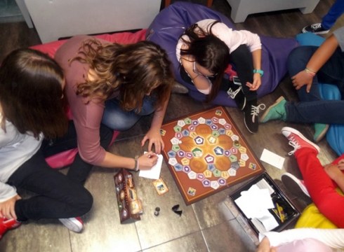 Gaztelekurako maskota aukeratzeko lehiaketa antolatu dute