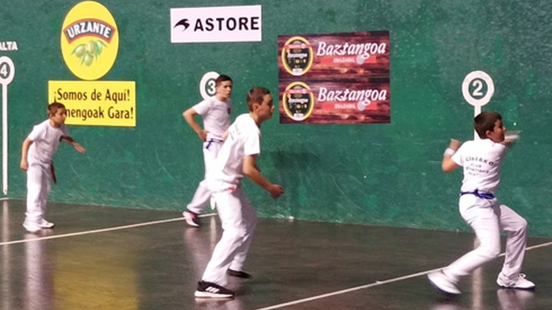 Gil-Amillategi bikoteak finalerdia jokatuko du bihar Astelena frontoian