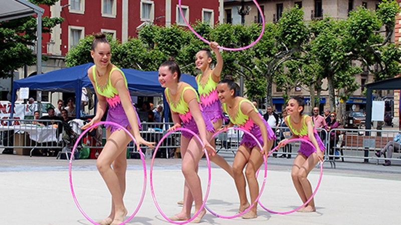 Gimnasiaren Eguna hartu zuen Untzagak zapatuan, Ipurua Gimnasia Erritmikaren eskutik