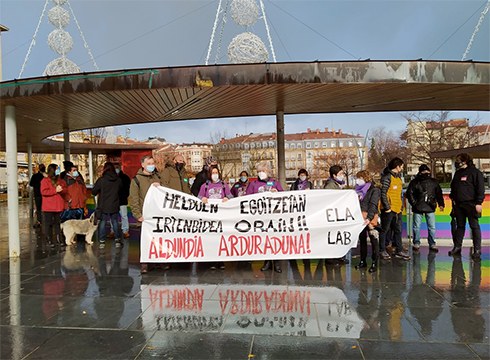 Gipuzkoako egoitzetan bigarren greba eguna beteko da gaur, hitzarmen duinaren alde