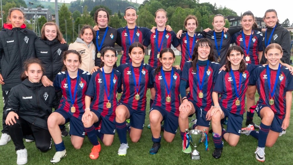 Gipuzkoako futbol 8an txapela jantzita, Euskadikoaren bila asteburuan