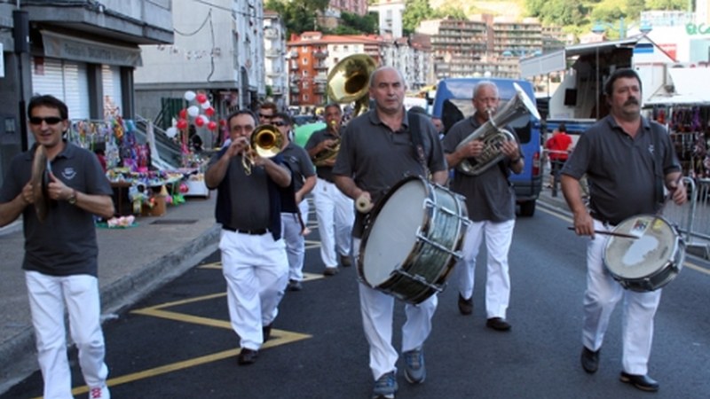 Giro ederrean joan dira Amañako Jaiak