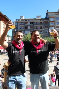 Giro ederrean joan zaigu ...eta kitto! jaiaren lehen zatia