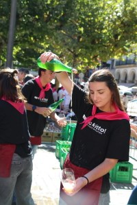 Giro ederrean joan zaigu ...eta kitto! jaiaren lehen zatia