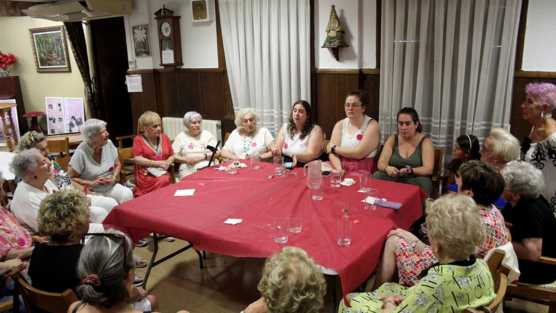 Giro ederrean ospatu dute Señora Eguna Goi Argi elkartean