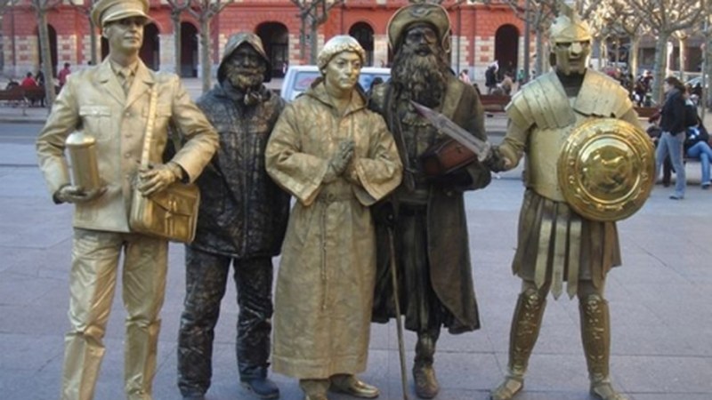 Giza Irudien erakustaldia, gaur 17.00etatik aurrera