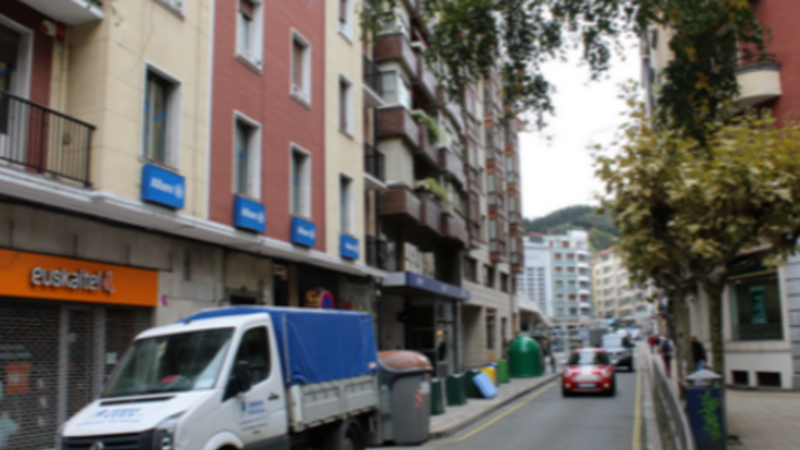 Gobernuak konfinamendua ezarri du: zirkulazio askea mugatu du astelehenetik aurrera pandemia geldiarazteko