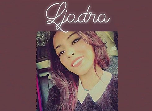 Gogoz kontra ezkontzeko familiak Aljelian atxikituta daukan neska askatzeko kontzentrazioa deitu dute