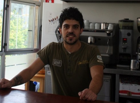 Gorka Blázquez (tabernaria): "Jubilatuak bezero onak dira"